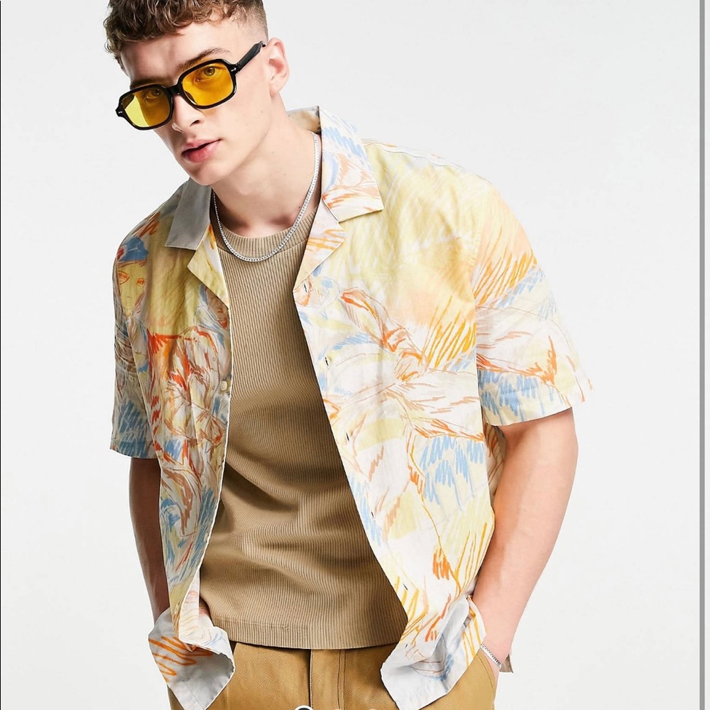 Bershka Oversize with painted print in sand